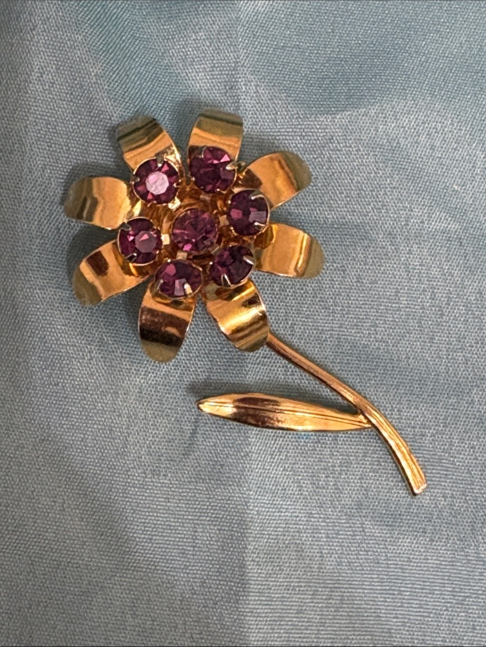 Vintage Purple Prong Set Rhinestone Flower Pin Brooch